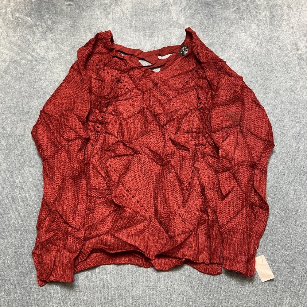 Rue21 Sweater Womens Large Red Geometric Knit Side Slit Crisscross Back Winter